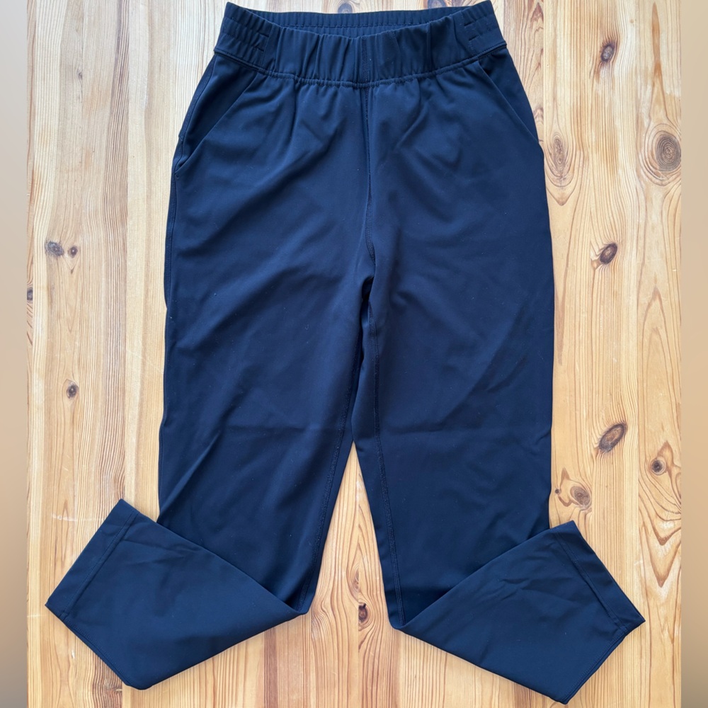 Aritzia Group by Babaton Weekender Pant